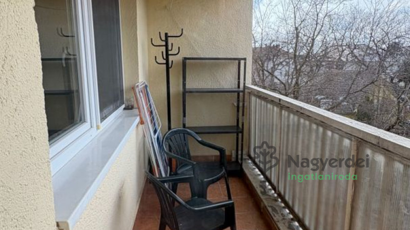 Debrecen, Nagyerdő, Lakás, tégla lakás  