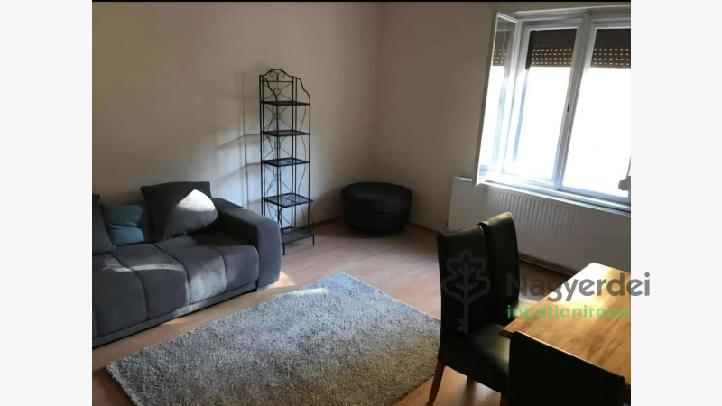 Debrecen, Lakás, tégla lakás  