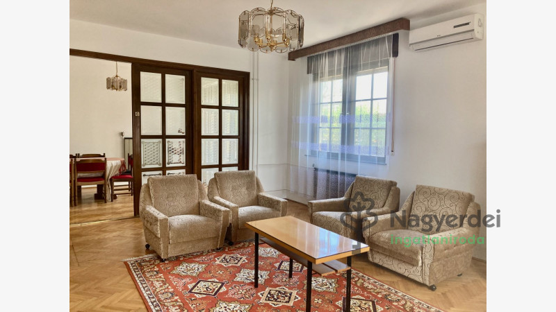 Debrecen, Nagyerdő, Ház, családi ház  