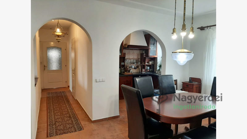 Debrecen, Gerébytelep, Ház, családi ház  
