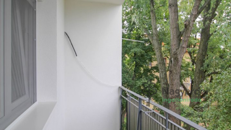 Debrecen, Sestakert, Lakás, tégla lakás  