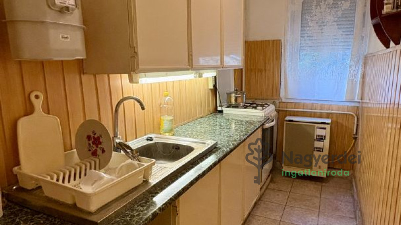 Debrecen, Ispotály, Lakás, tégla lakás  