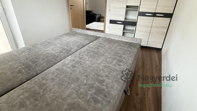 Debrecen, Belváros, Lakás, tégla lakás  