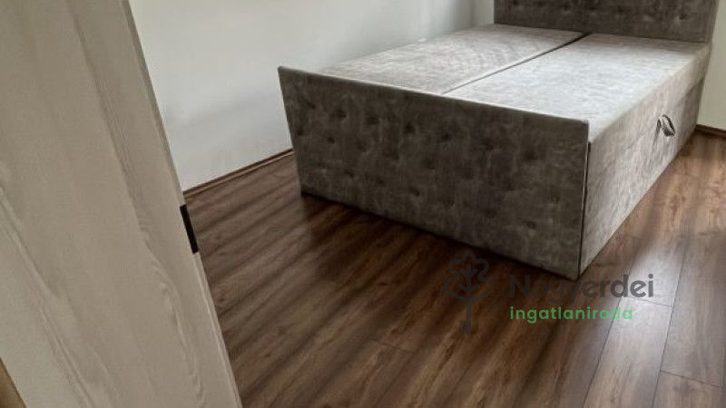 Debrecen, Belváros, Lakás, tégla lakás  