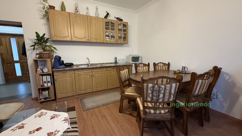 Debrecen, Tégláskert, Ház, családi ház  