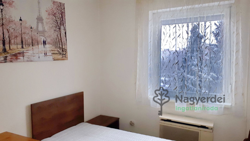 Debrecen, Belváros, Lakás, tégla lakás  