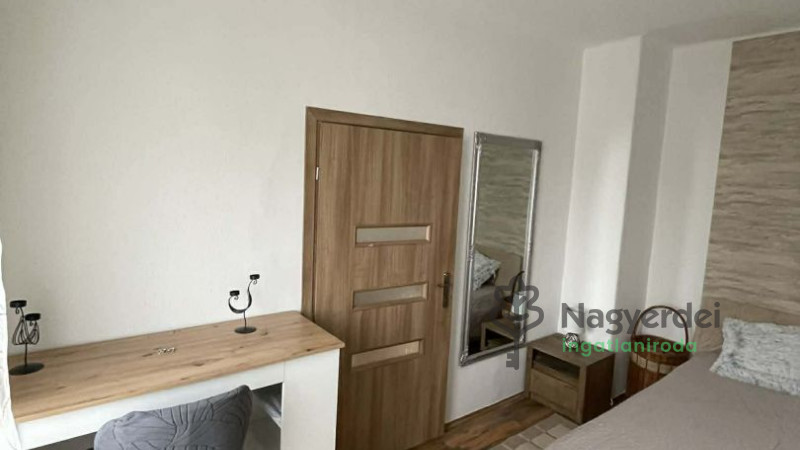 Debrecen, Belváros, Lakás, tégla lakás  