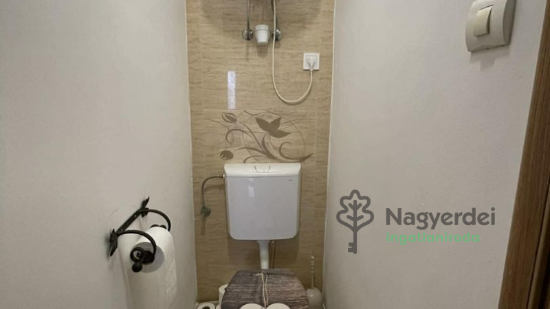 Debrecen, Belváros, Lakás, tégla lakás  