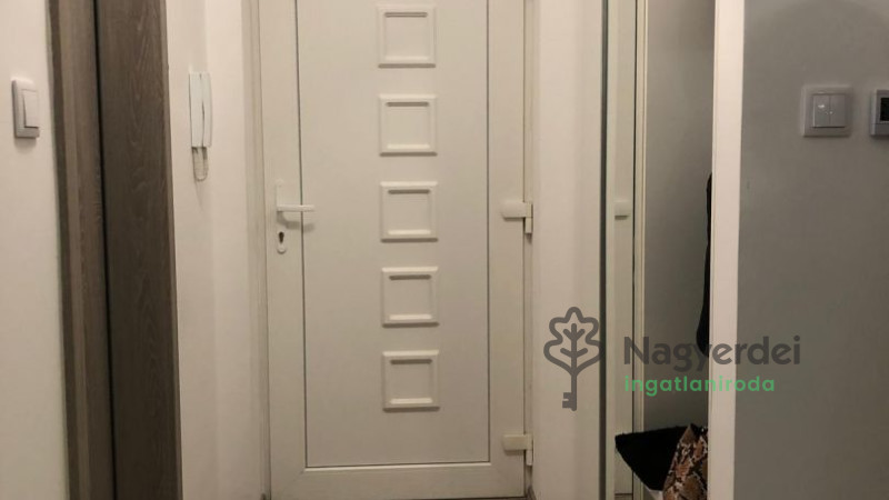 Debrecen, Belváros, Lakás, tégla lakás  