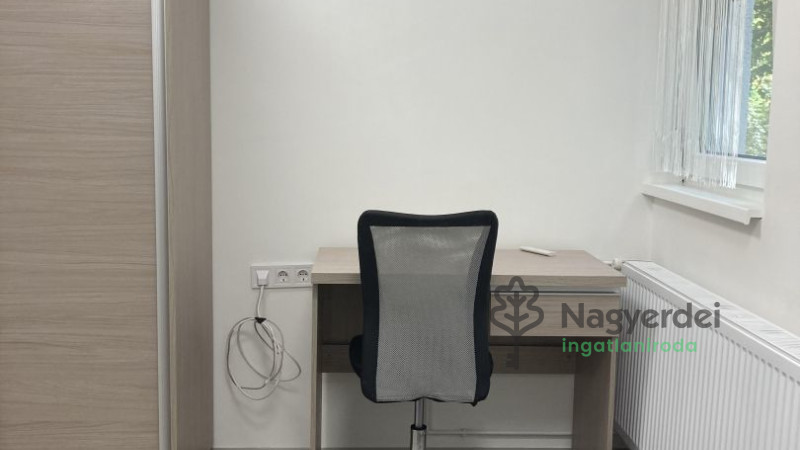 Debrecen, Libakert, Lakás, tégla lakás  