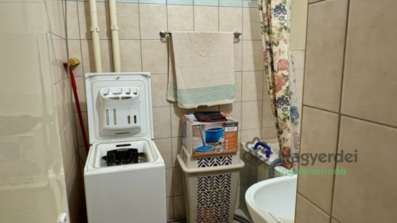 Debrecen, Belváros, Lakás, panel lakás  