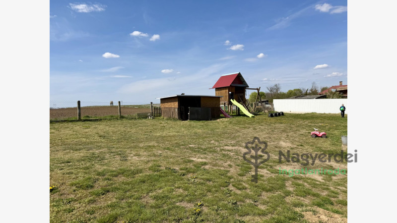 Geszteréd, Ház, családi ház  