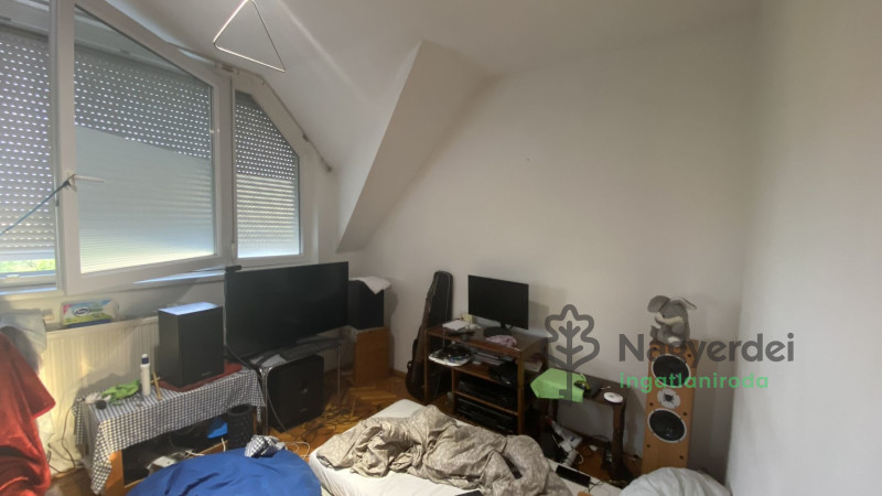 Debrecen, Dobozi lakótelep, Lakás, tégla lakás  