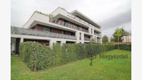 Debrecen, Nagyerdő, Lakás, tégla lakás  