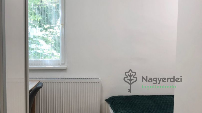 Debrecen, Lakás, tégla lakás  