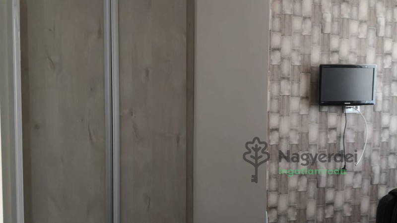 Debrecen, Sestakert, Lakás, tégla lakás  