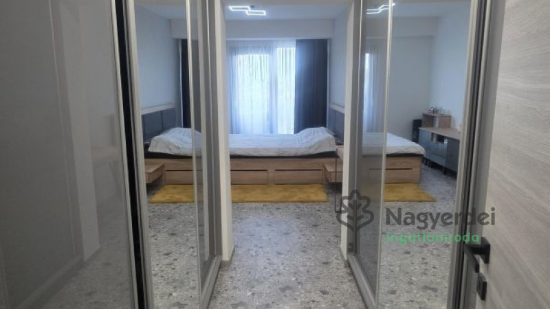 Debrecen, Egyetemváros, Lakás, tégla lakás  