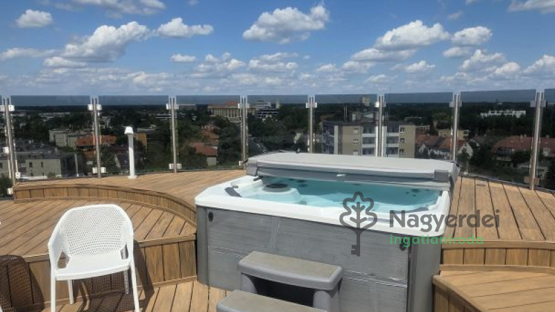 Debrecen, Egyetemváros, Lakás, tégla lakás  