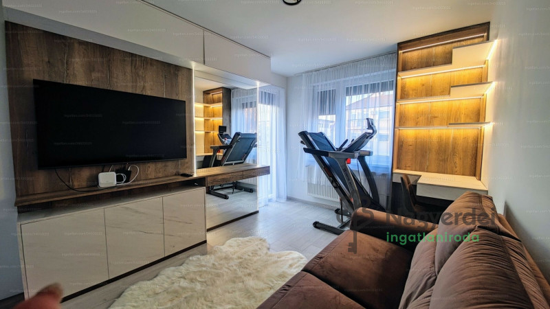 Debrecen, Hatvan utcai kert, Ház, ikerház  