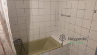 Debrecen, Nagyerdő, Lakás, tégla lakás  