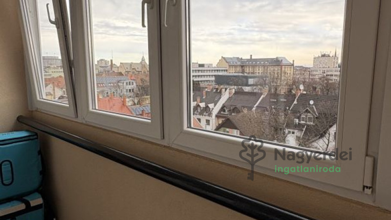 Debrecen, Belváros, Lakás, tégla lakás  