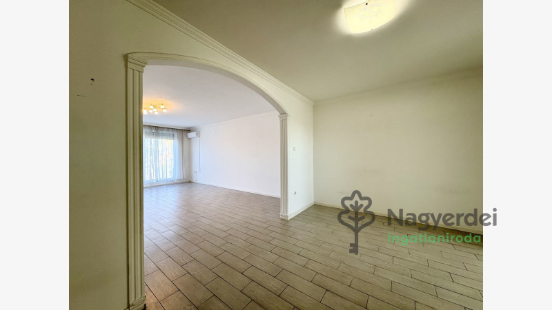 Debrecen, Boldogfalvi kert, Ház, családi ház  