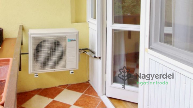 Debrecen, Sestakert, Lakás, tégla lakás  