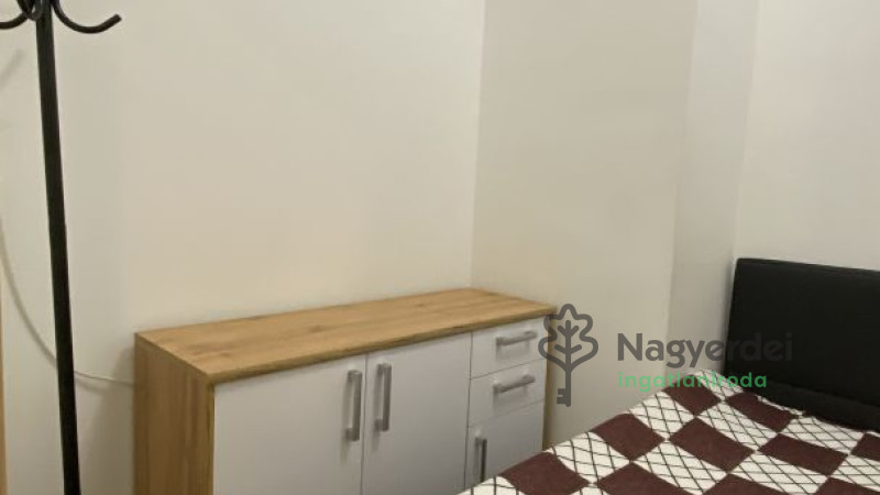 Debrecen, Belváros, Lakás, tégla lakás  