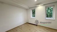 Debrecen, Nagyerdő, Lakás, tégla lakás  