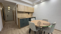 Debrecen, Nagyerdő, Lakás, tégla lakás  