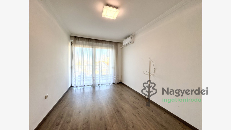 Debrecen, Boldogfalvi kert, Ház, családi ház  