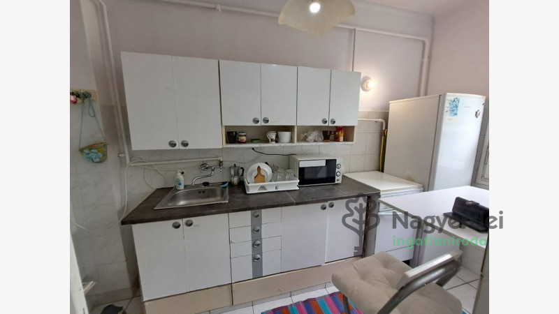 Debrecen, Dobozikert, Lakás, tégla lakás  