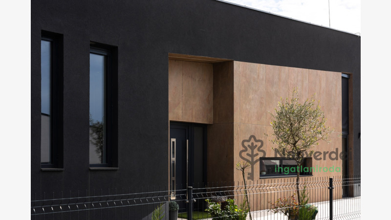 Debrecen, Nyulas, Ház, ikerház  