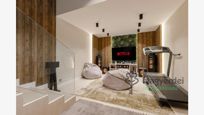 Debrecen, Nyulas, Ház, ikerház  