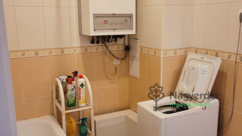 Debrecen, Belváros, Lakás, tégla lakás  