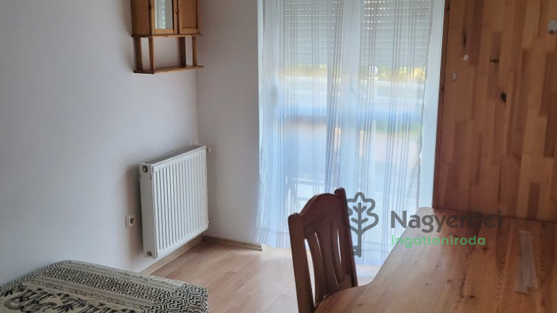 Debrecen, Belváros, Lakás, tégla lakás  