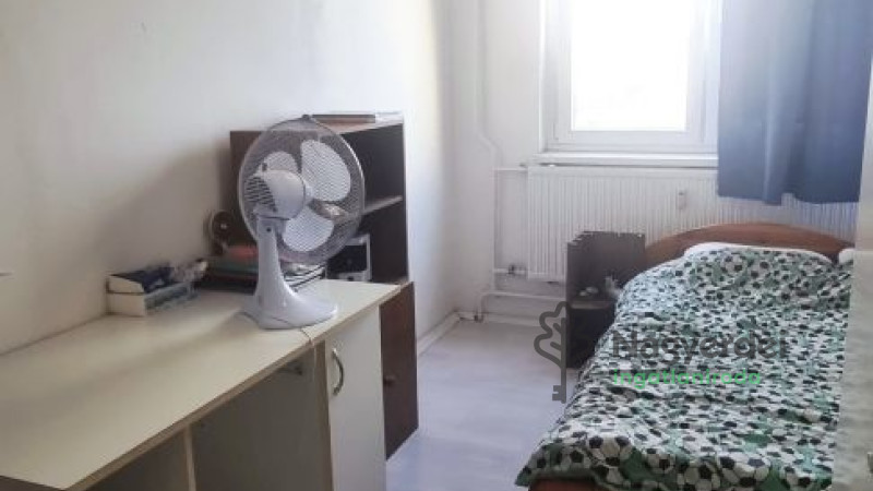 Debrecen, Újkert, Lakás, panel lakás  