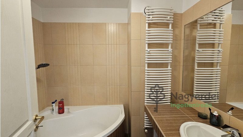 Debrecen, Belváros, Lakás, tégla lakás  