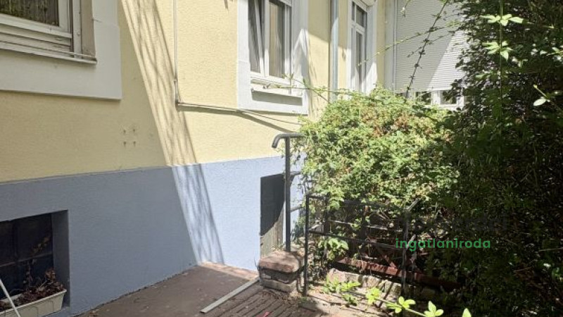 Debrecen, Belváros, Lakás, tégla lakás  