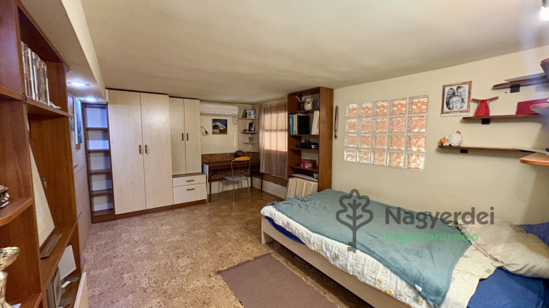Debrecen, Belváros, Lakás, tégla lakás  