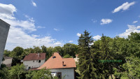 Debrecen, Nagyerdő, Lakás, tégla lakás  