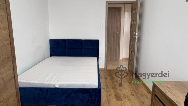 Debrecen, Sestakert, Lakás, tégla lakás  