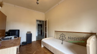 Debrecen, Nagyerdő, Lakás, tégla lakás  