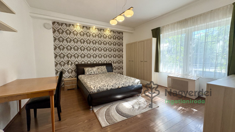 Debrecen, Sestakert, Lakás, tégla lakás  