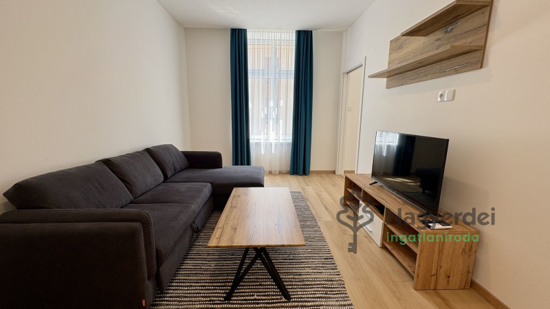 Debrecen, Belváros, Lakás, tégla lakás  