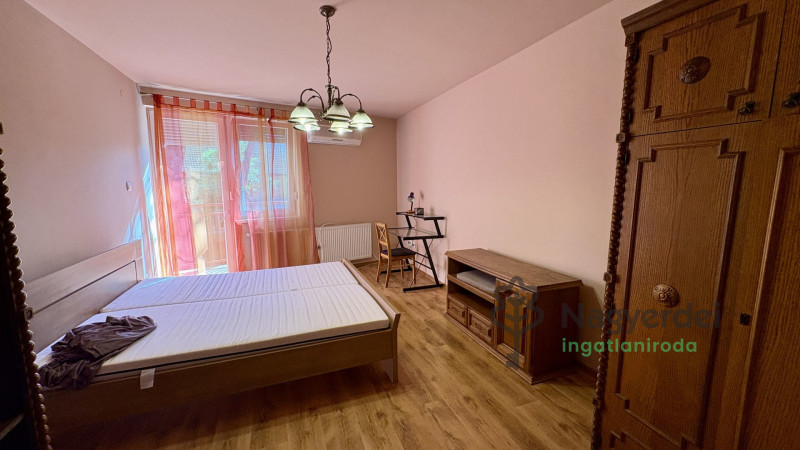 Debrecen, Szentlászlófalva, Lakás, tégla lakás  