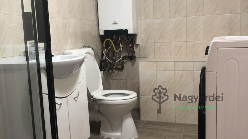 Debrecen, Miklóskapu, Ház, családi ház  