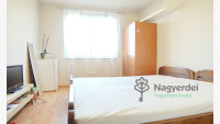 Debrecen, Akadémia kert, Lakás, szoba  