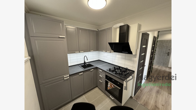 Debrecen, Fényesudvar, Lakás, panel lakás  