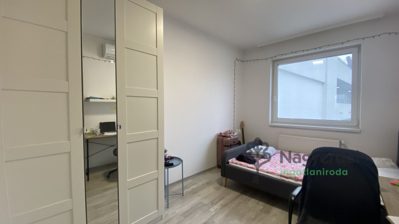 Debrecen, Belváros, Lakás, tégla lakás  